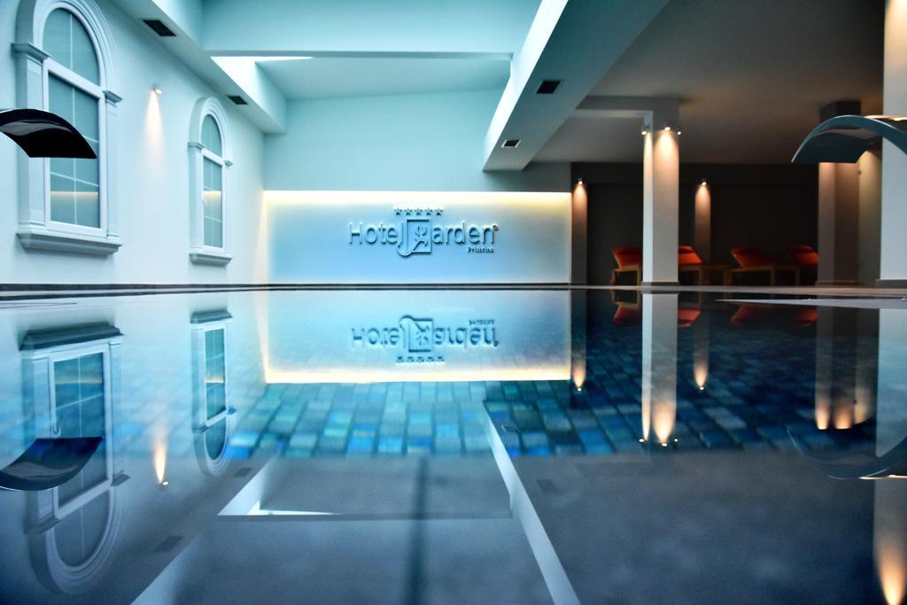 Hotel Garden Приштина Экстерьер фото